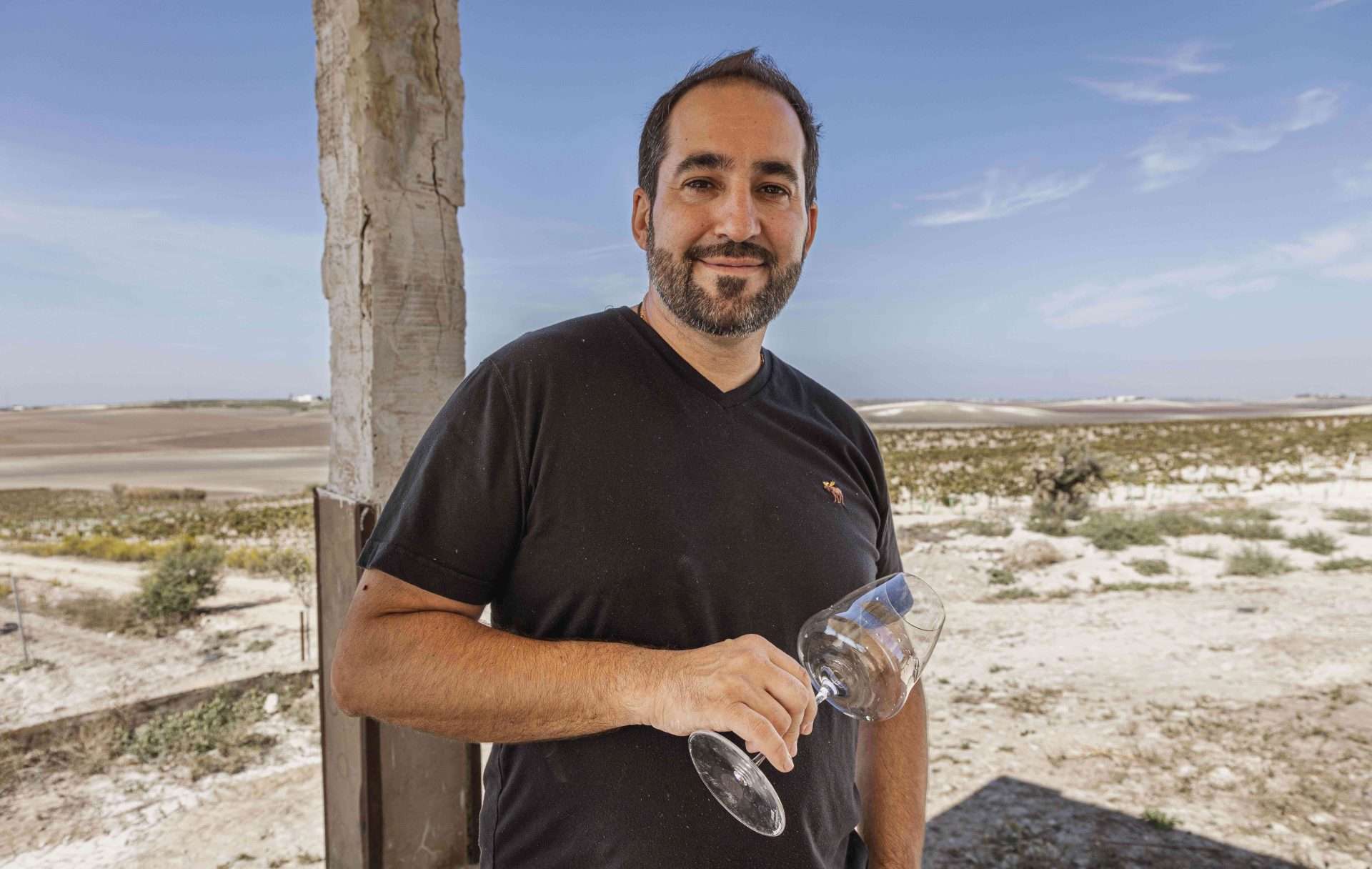 Raul_Animas_Glass